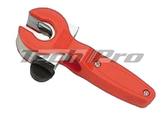 BS-024 - Ratching Tube Cutter